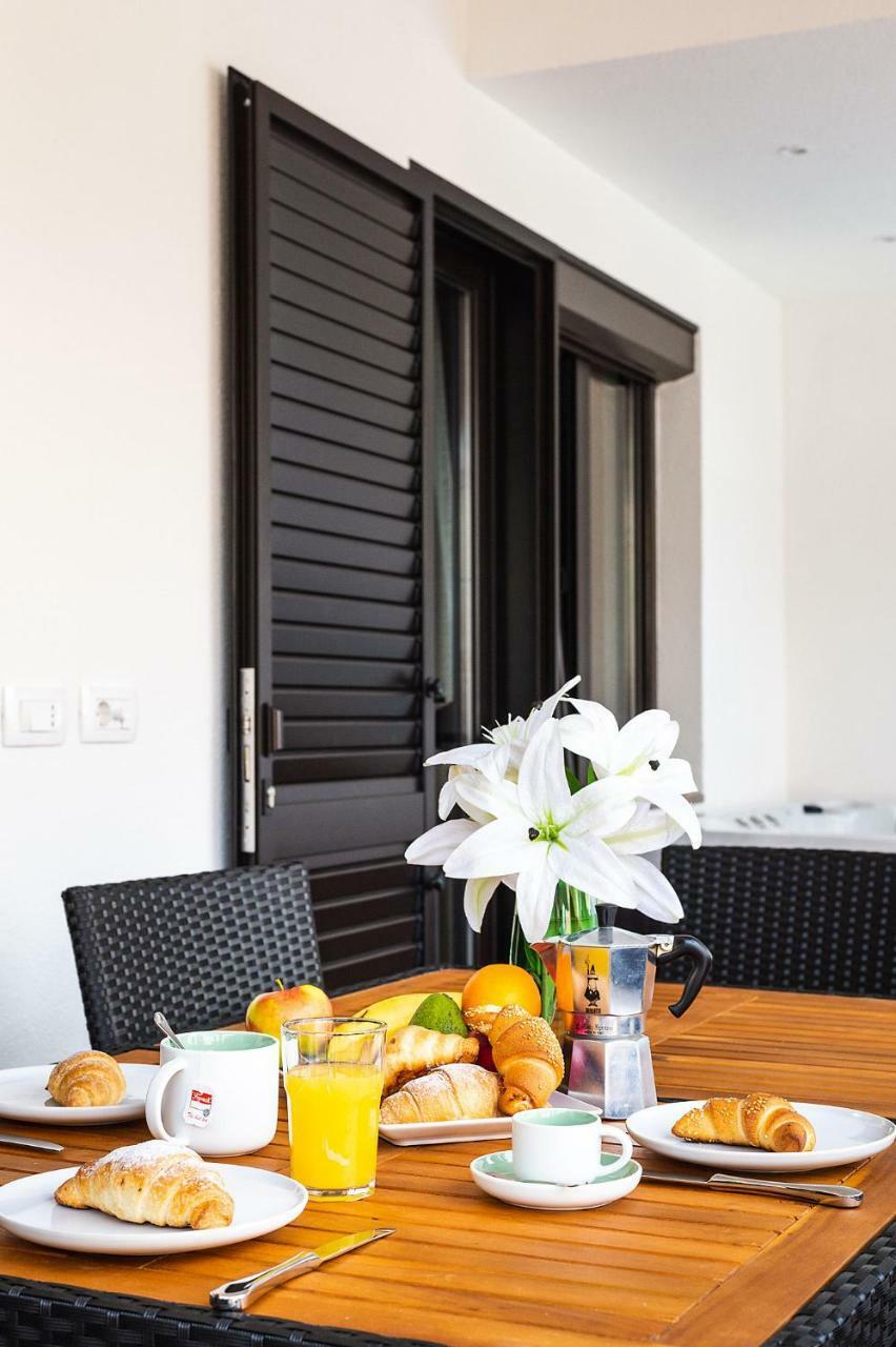 Apartment Auretta Novigrad Istria Exterior foto