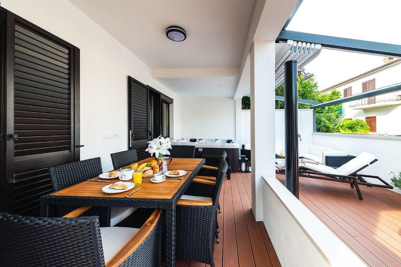Apartment Auretta Novigrad Istria Exterior foto